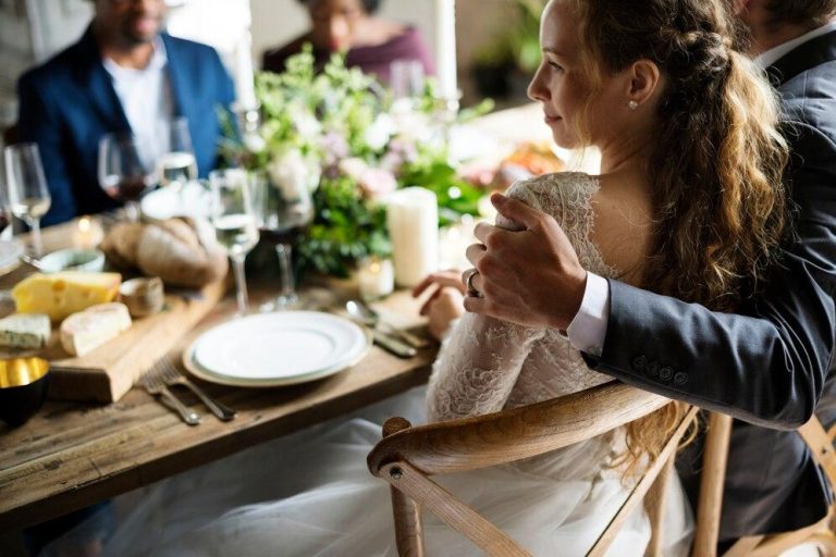 Przyjęcie po ślubie cywilnym Chrzanów – Restauracja 4Kąty