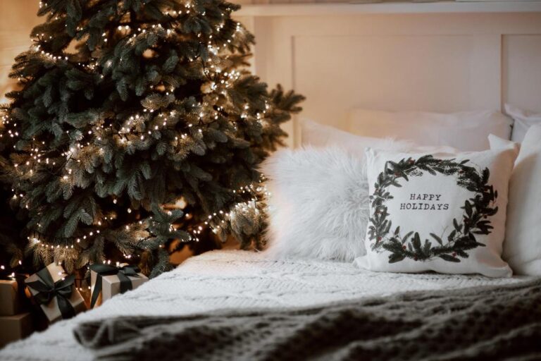 Ciepłych i rodzinnych Świąt Bożego Narodzenia – zapraszamy do Hotelu Mikunda i Restauracji 4Kąty