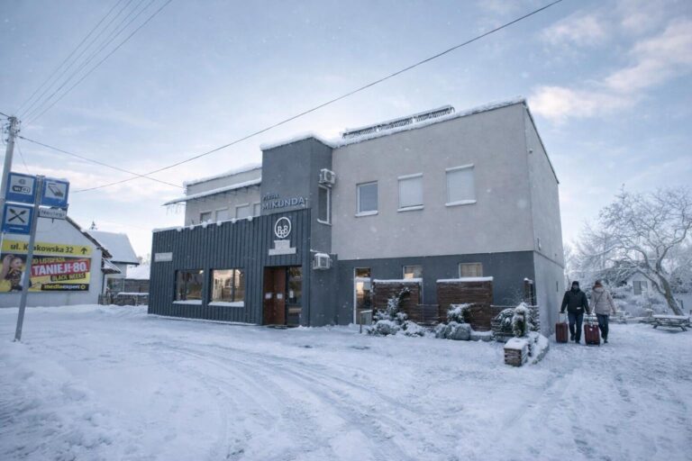 Chrzanów zimą – gdzie zjeść, odpocząć i przenocować?