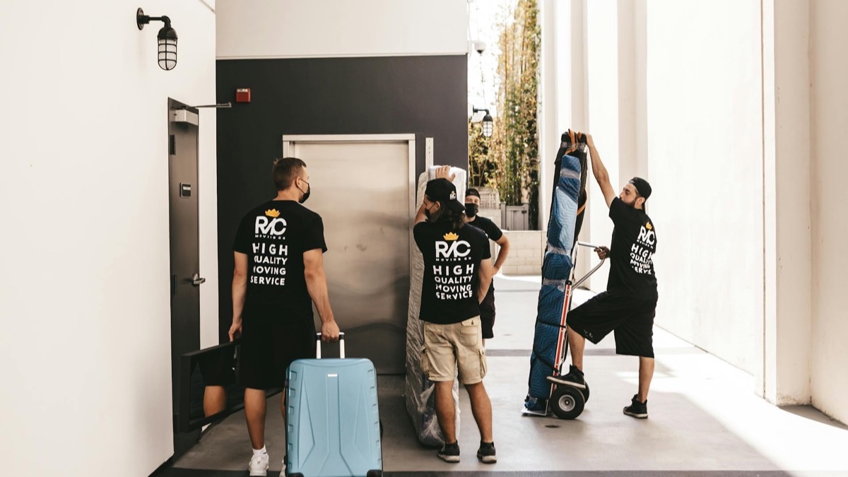 noclegi dla firm Trzebinia – hotel pracowniczy Mikunda kilka kilometrów od rafinerii Orlen